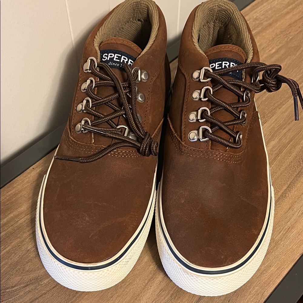 Sperry Men's Brown Chukka Boots NWOT!
